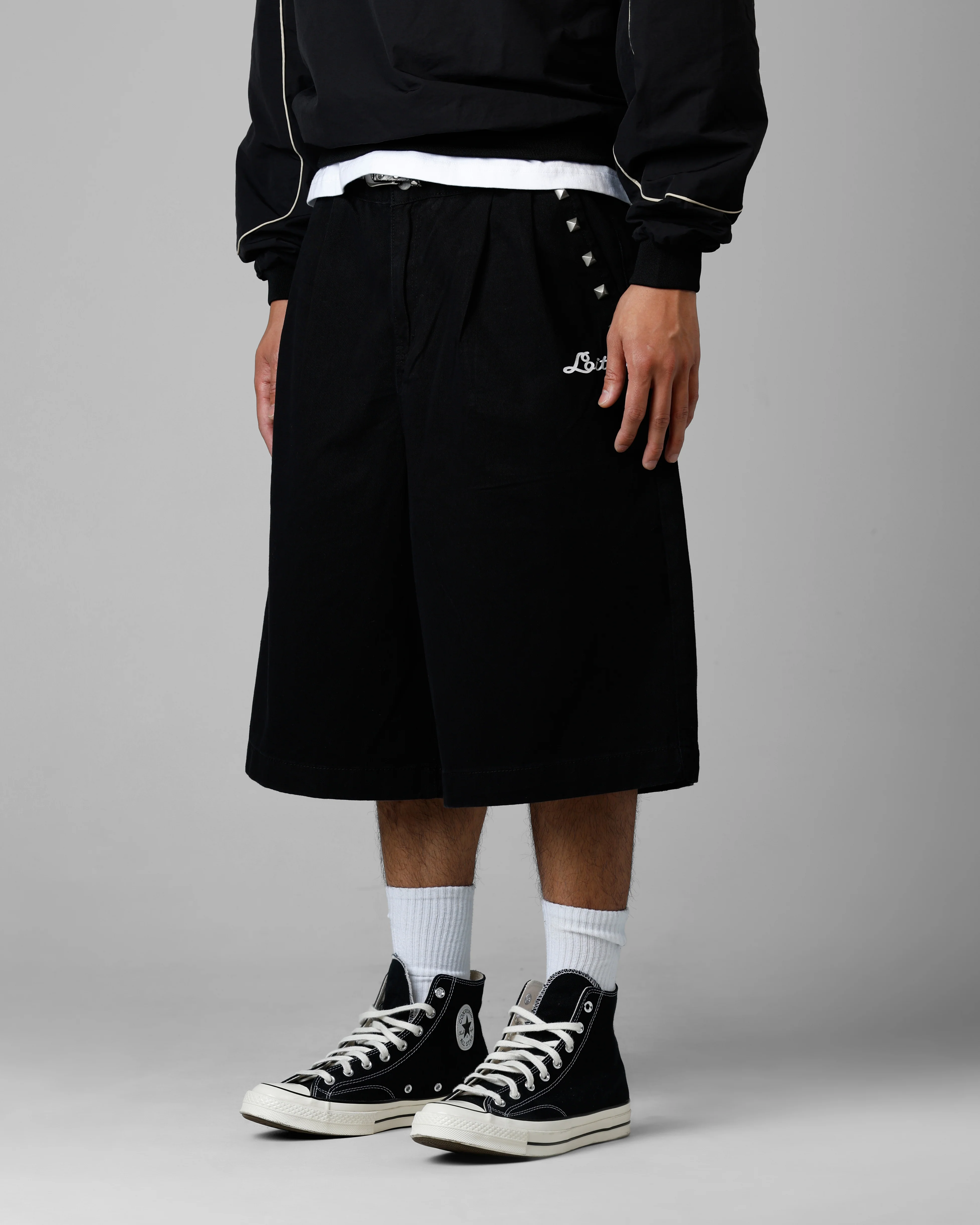3 Quarter Shorts Black - Image 4