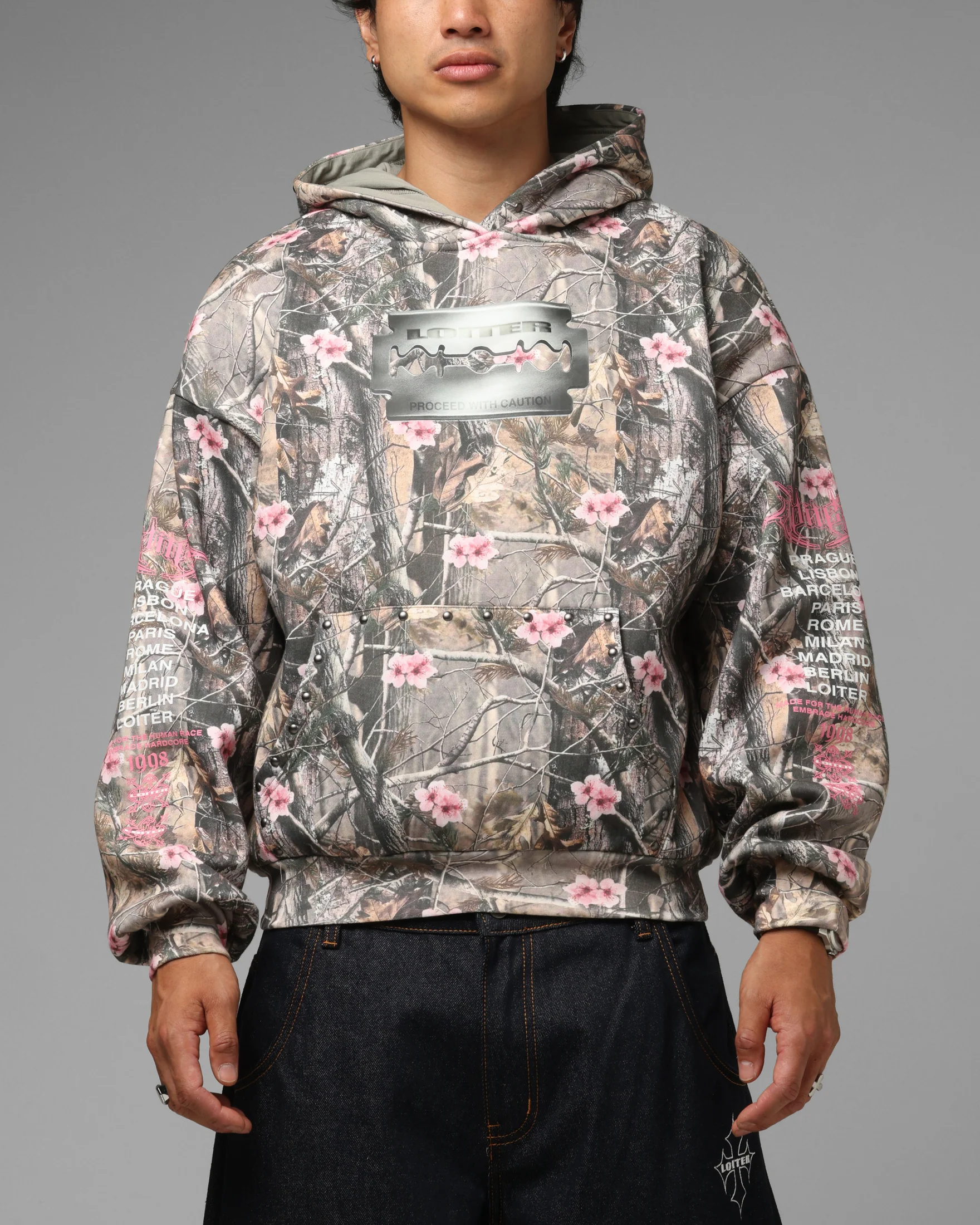 Loiter Blade Hoodie Pink Real Tree - Image 2