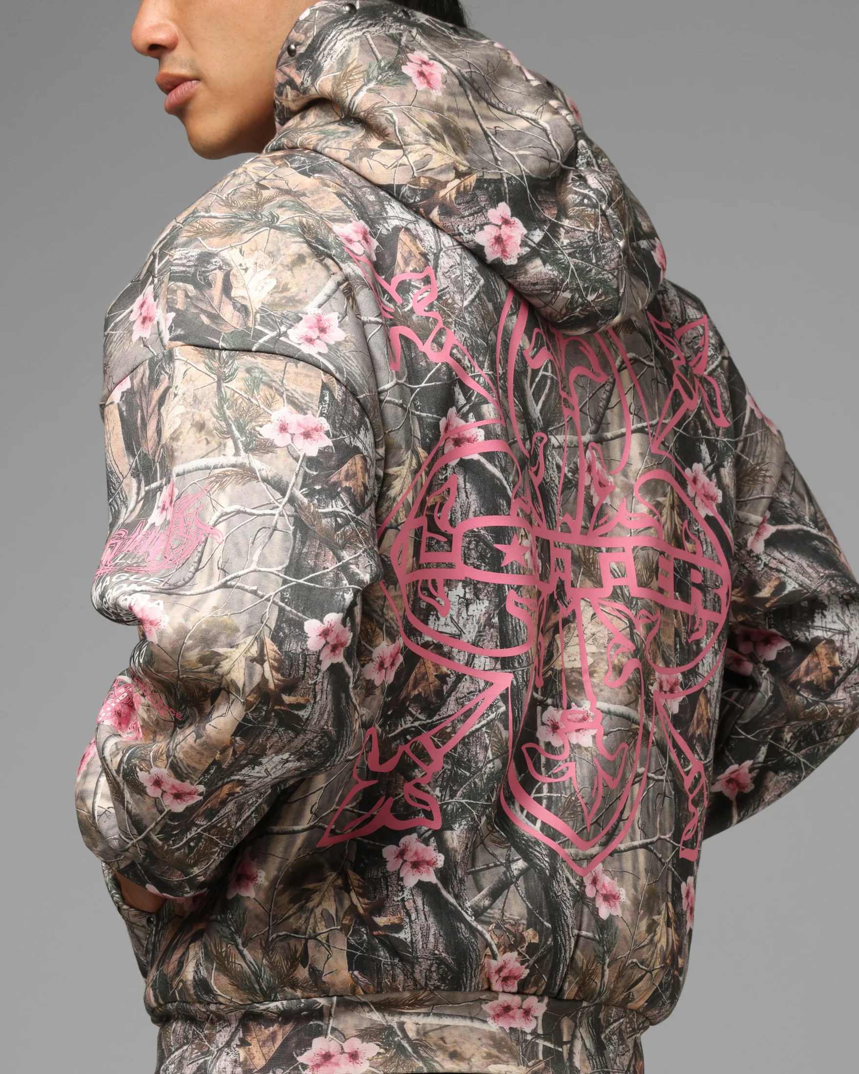 Loiter Blade Hoodie Pink Real Tree - Image 7