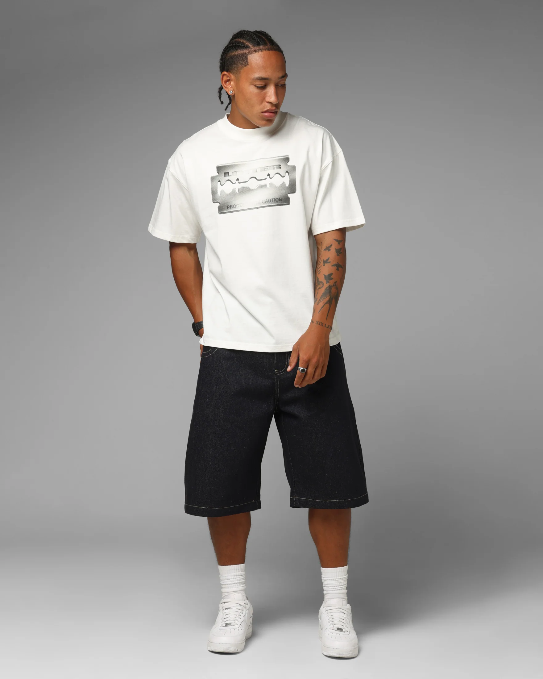 Loiter Blade T-Shirt Off White - Image 3