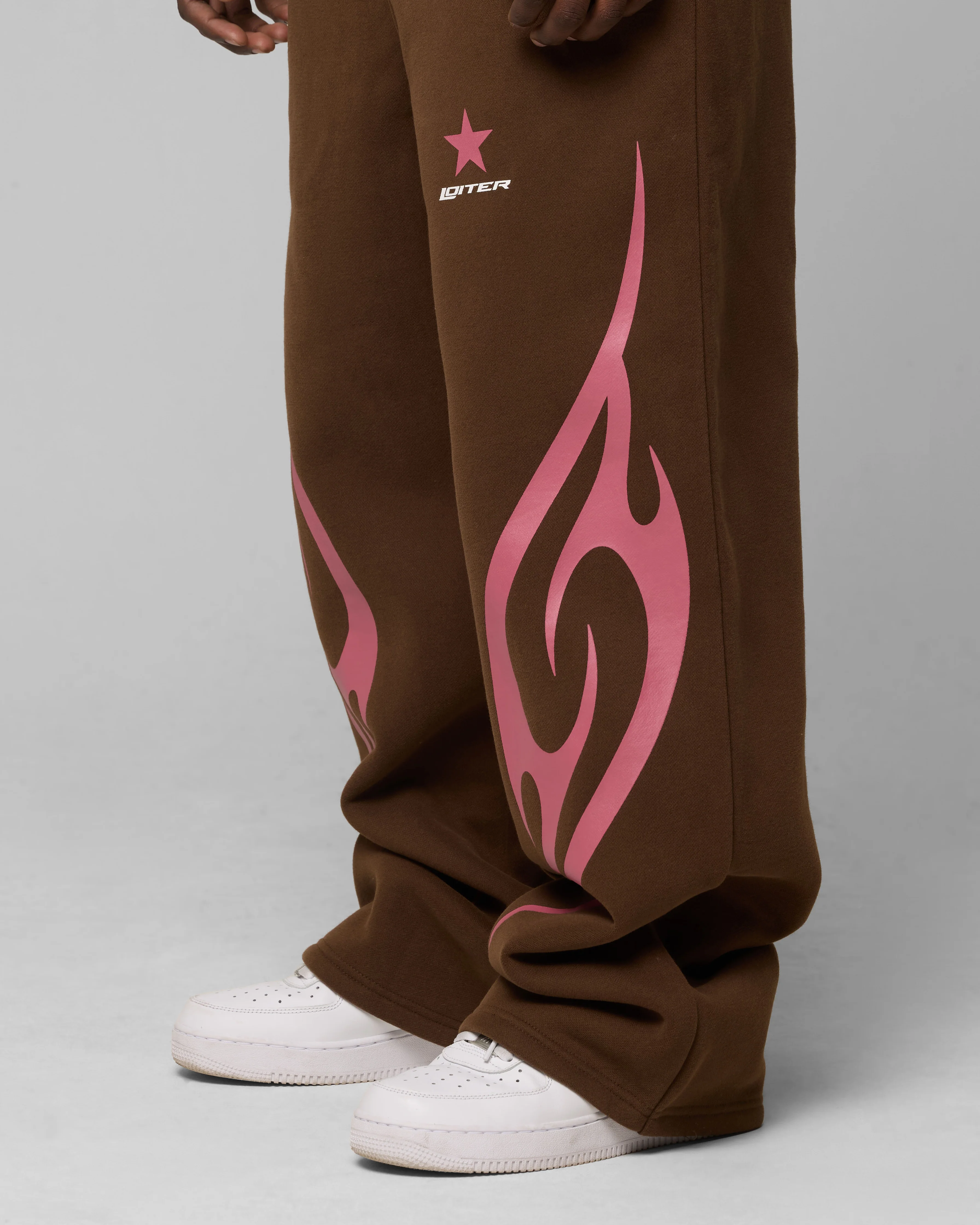 Loiter Cyber Sweat Pants Brown - Image 3