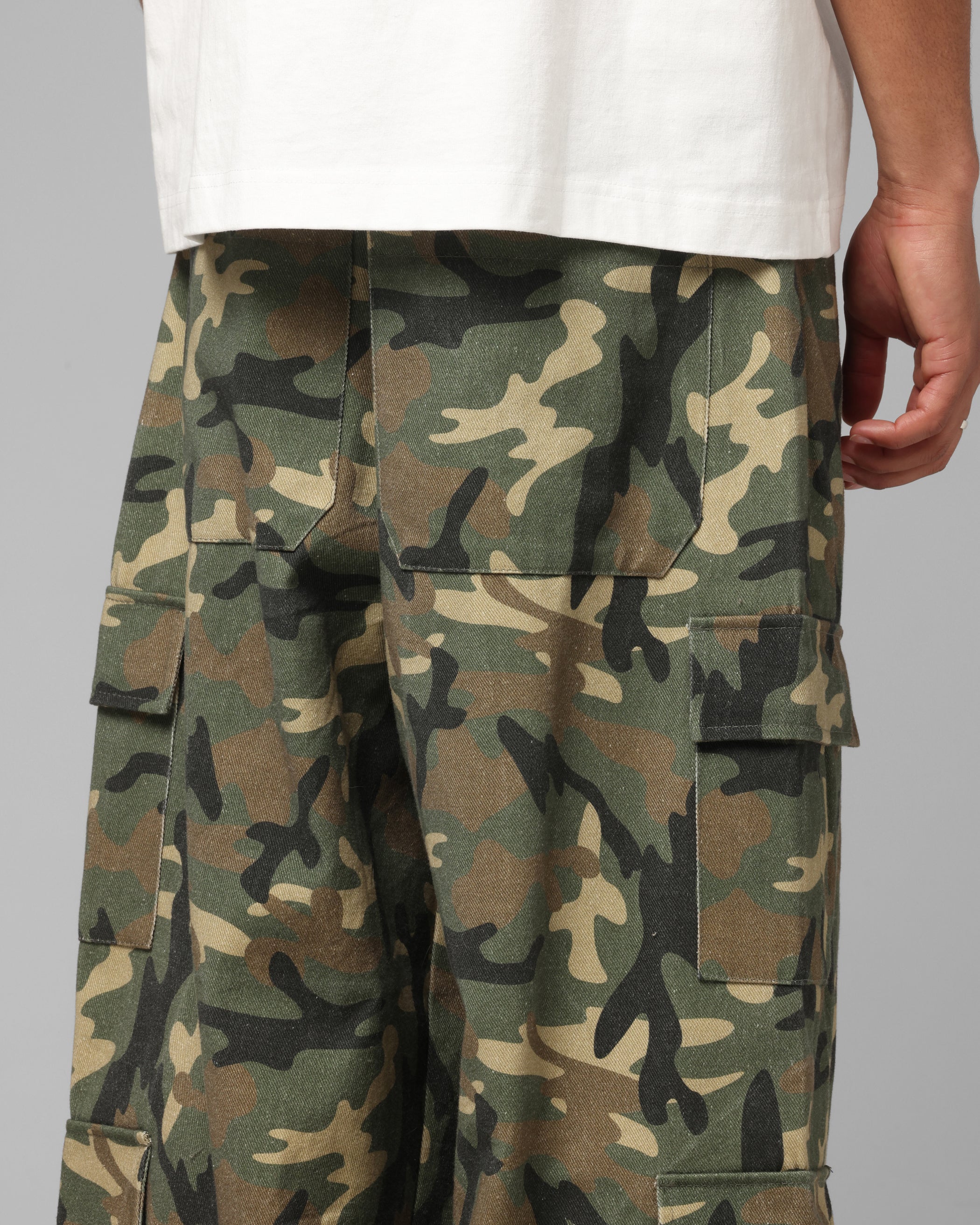 Loiter F-16 Balloon Cargo Pants Woodland Camo - Image 4