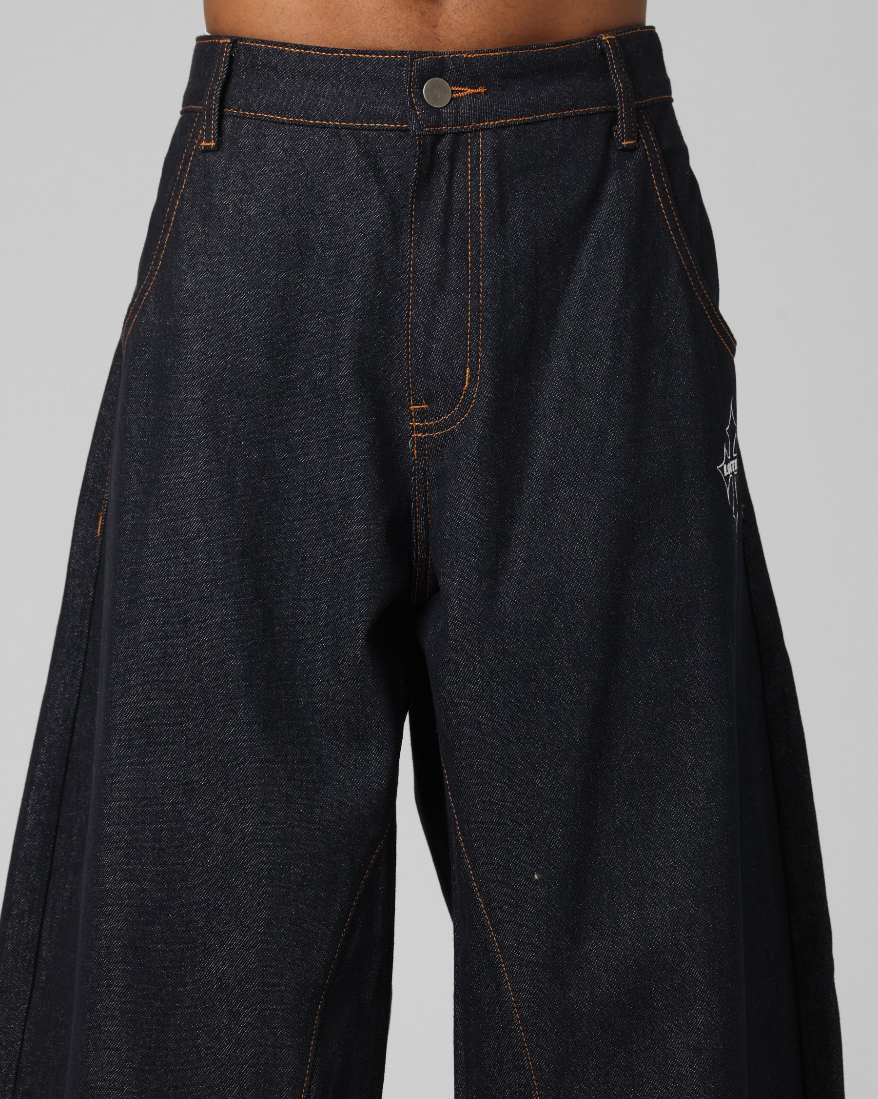 Loiter F-16 Balloon Jeans Indigo - Image 7
