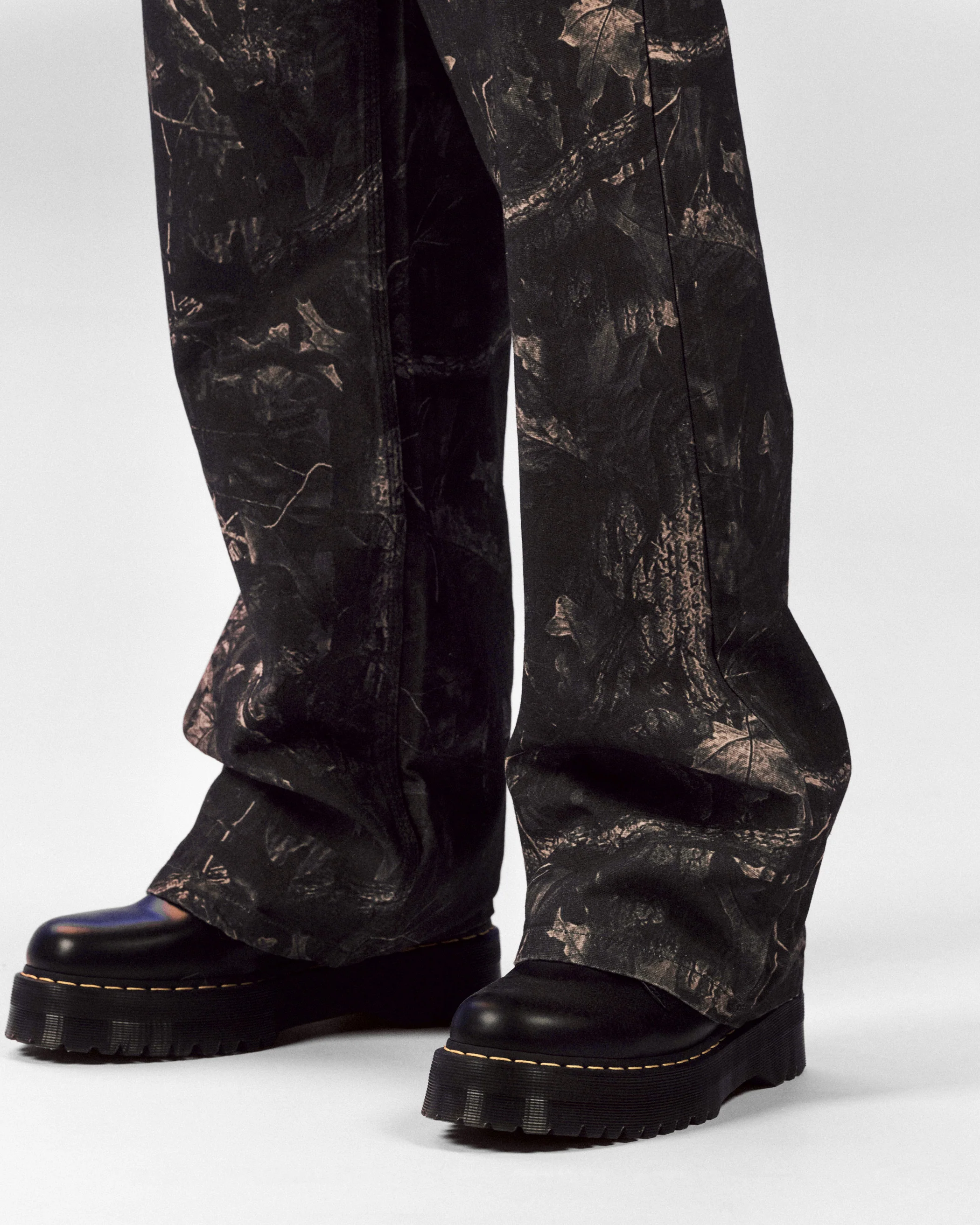 Loiter Hunter Camo Pants Camo Mix - Image 4