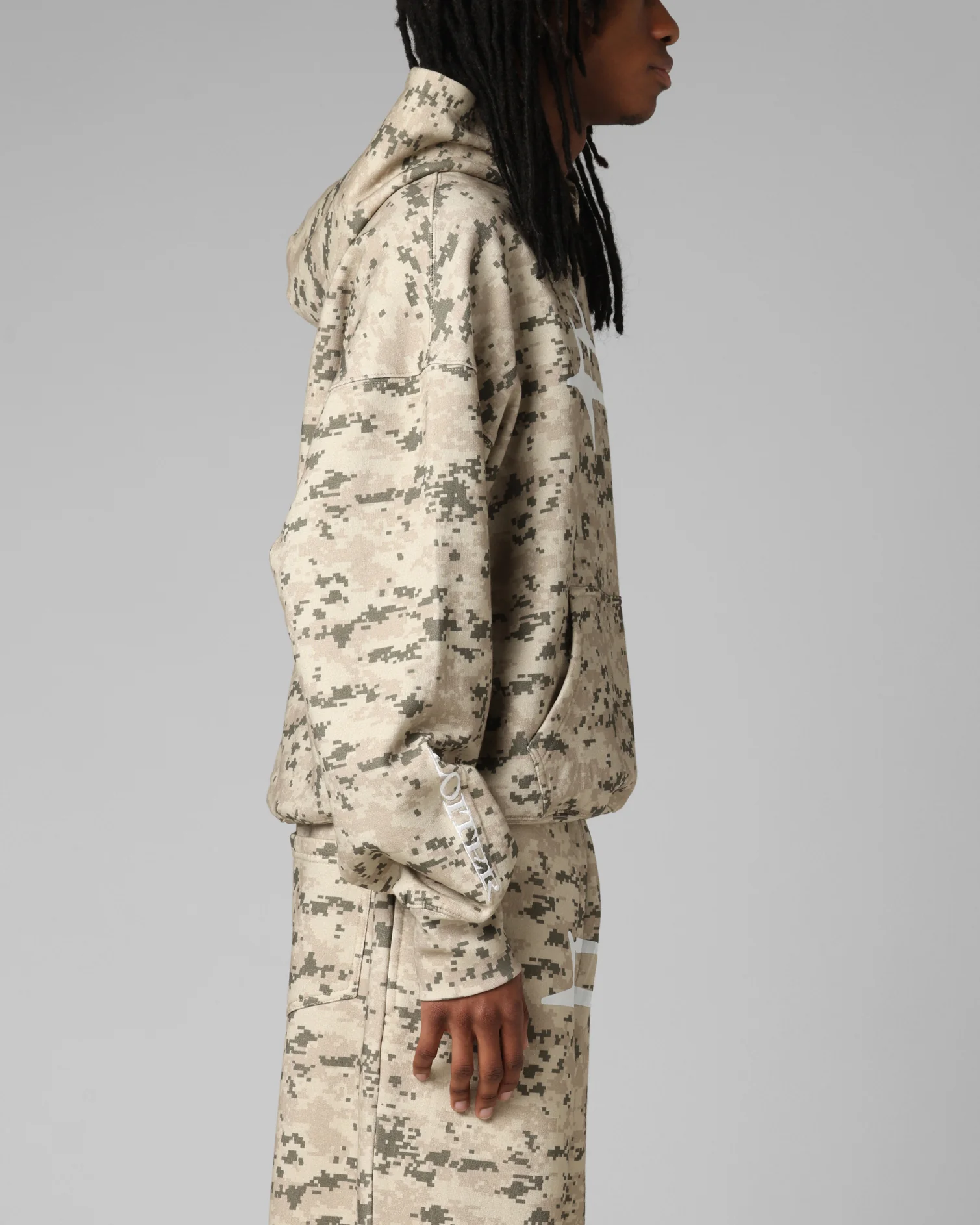 Loiter Hybrid Hoodie Digi Camo - Image 4