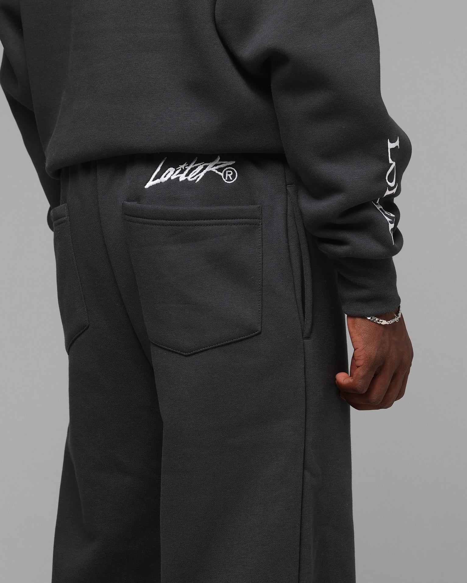 Hybrid Sweatpants Charcoal - Image 4