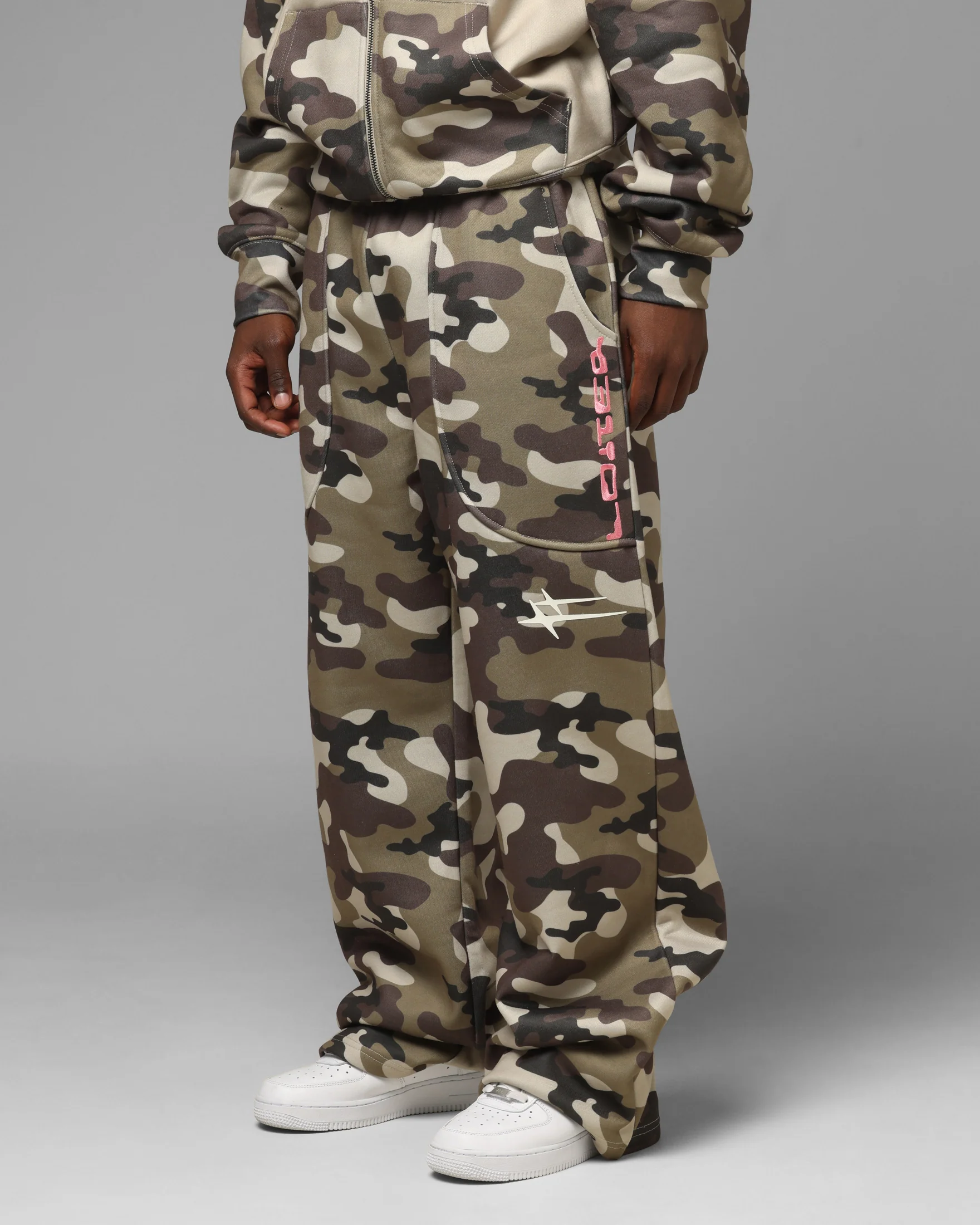 Loiter Jet Stream Sweat Pants Camo - Image 5