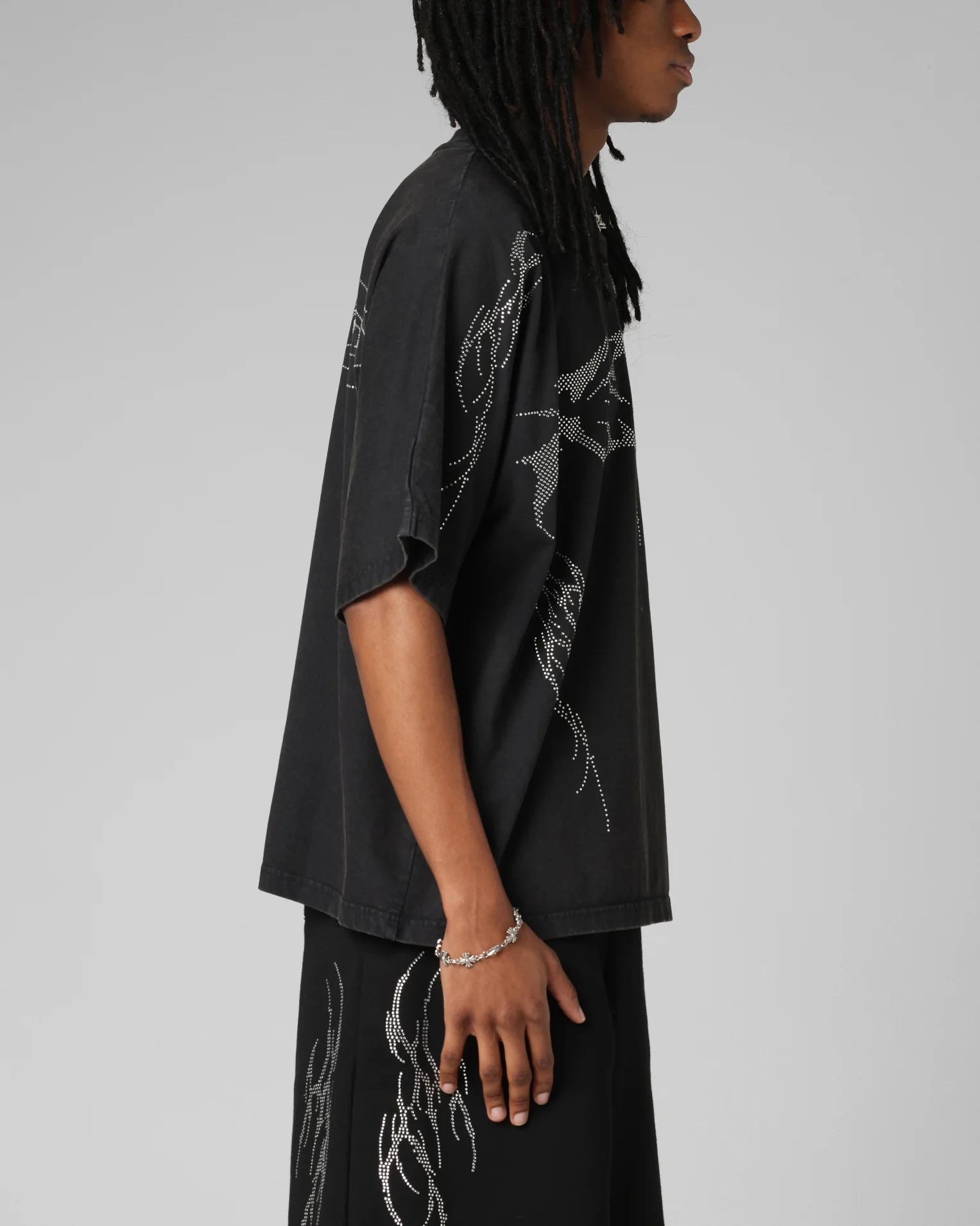 Loiter Opaque Premium T-Shirt Black - Image 5