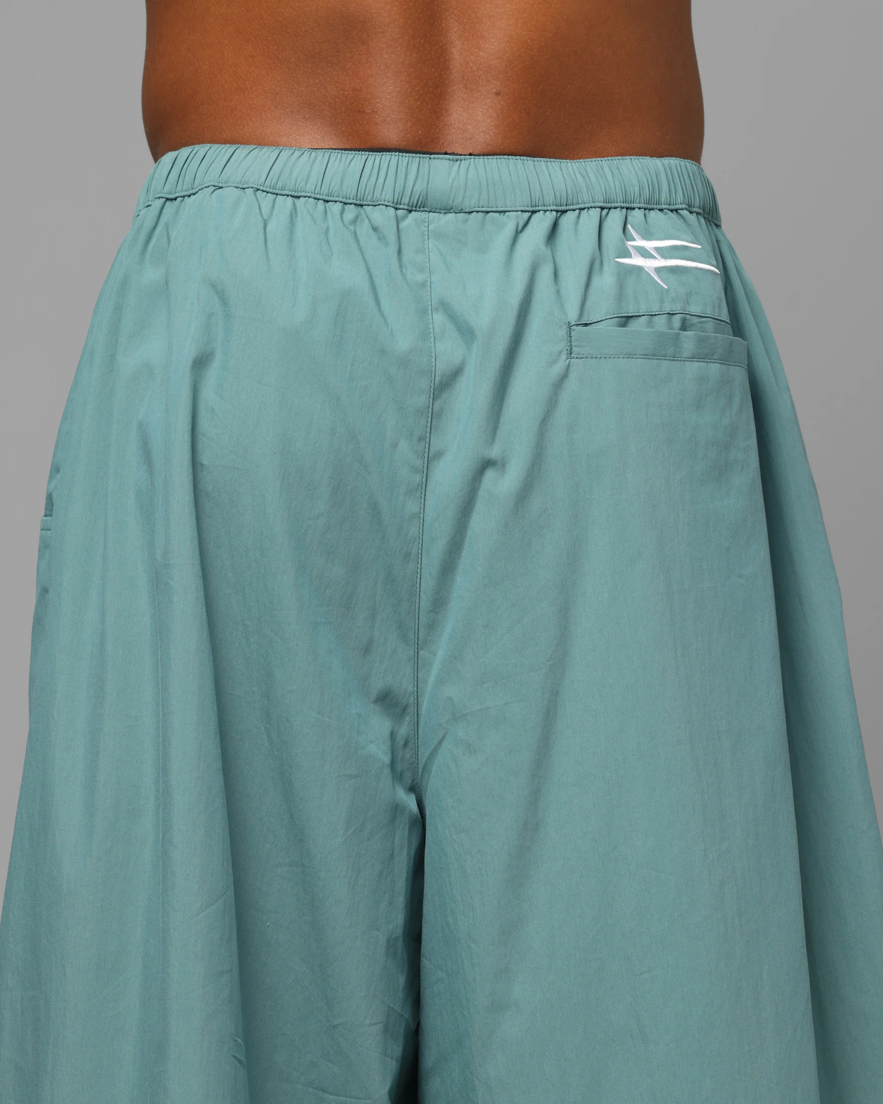 Loiter Spray Day Trackpants Teal - Image 8