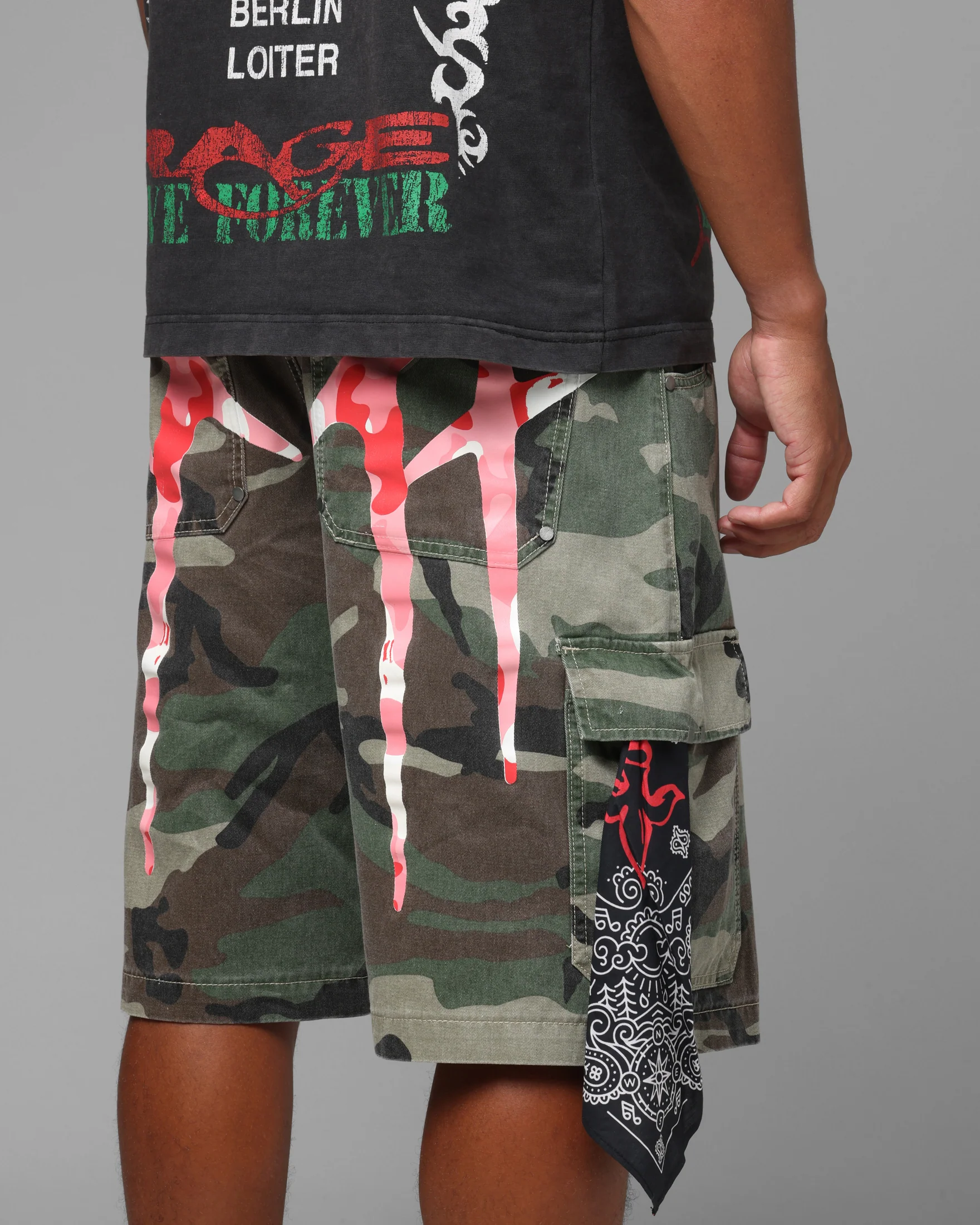 Loiter Star Born Cargo Shorts Camo - Image 3