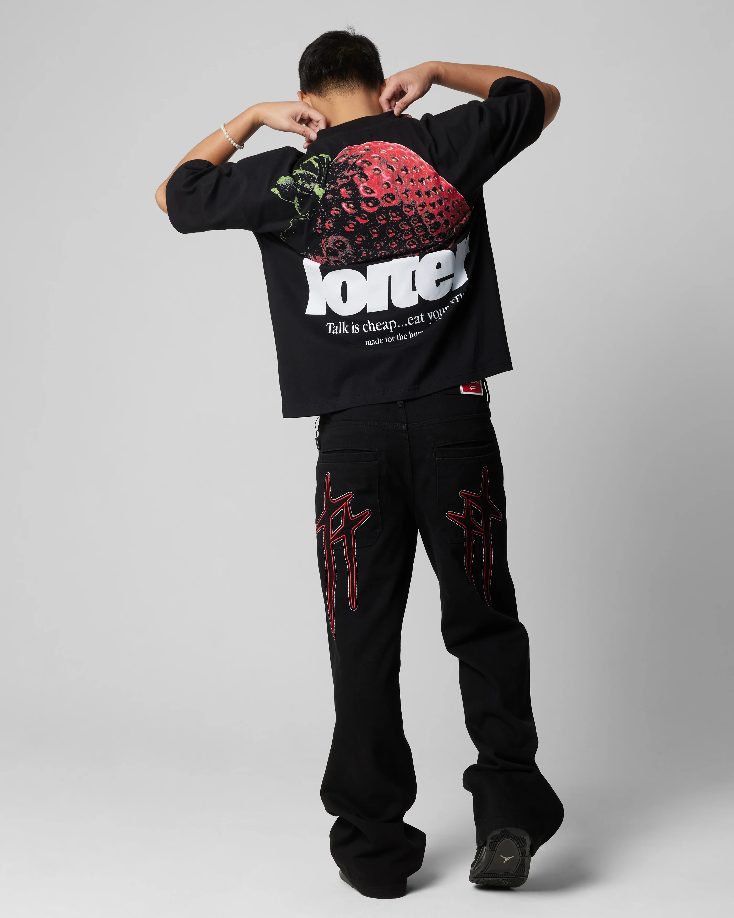 Strawberry T-Shirt Black - Image 4