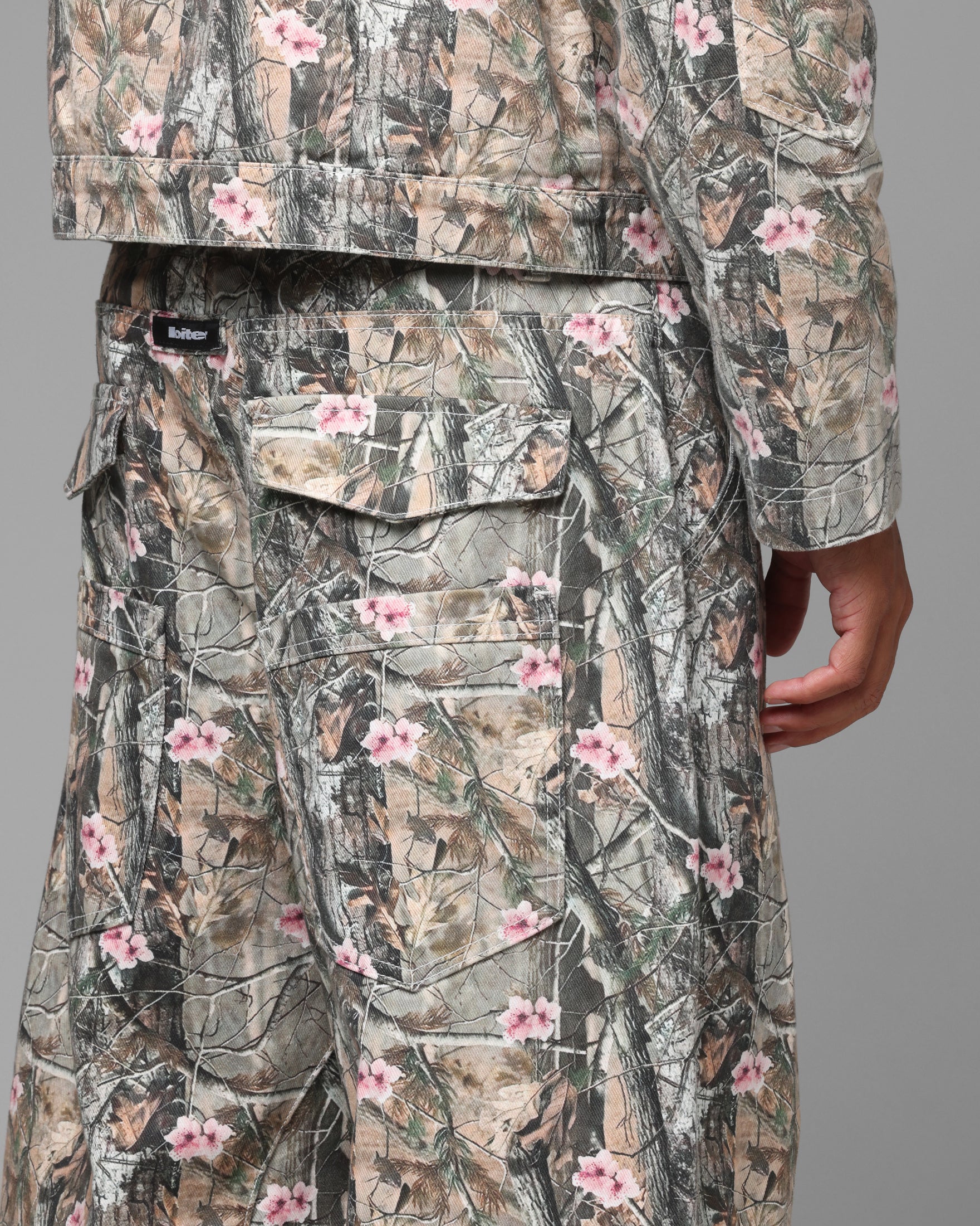 Loiter Thrasher Pants Pink Tree Camo - Image 6