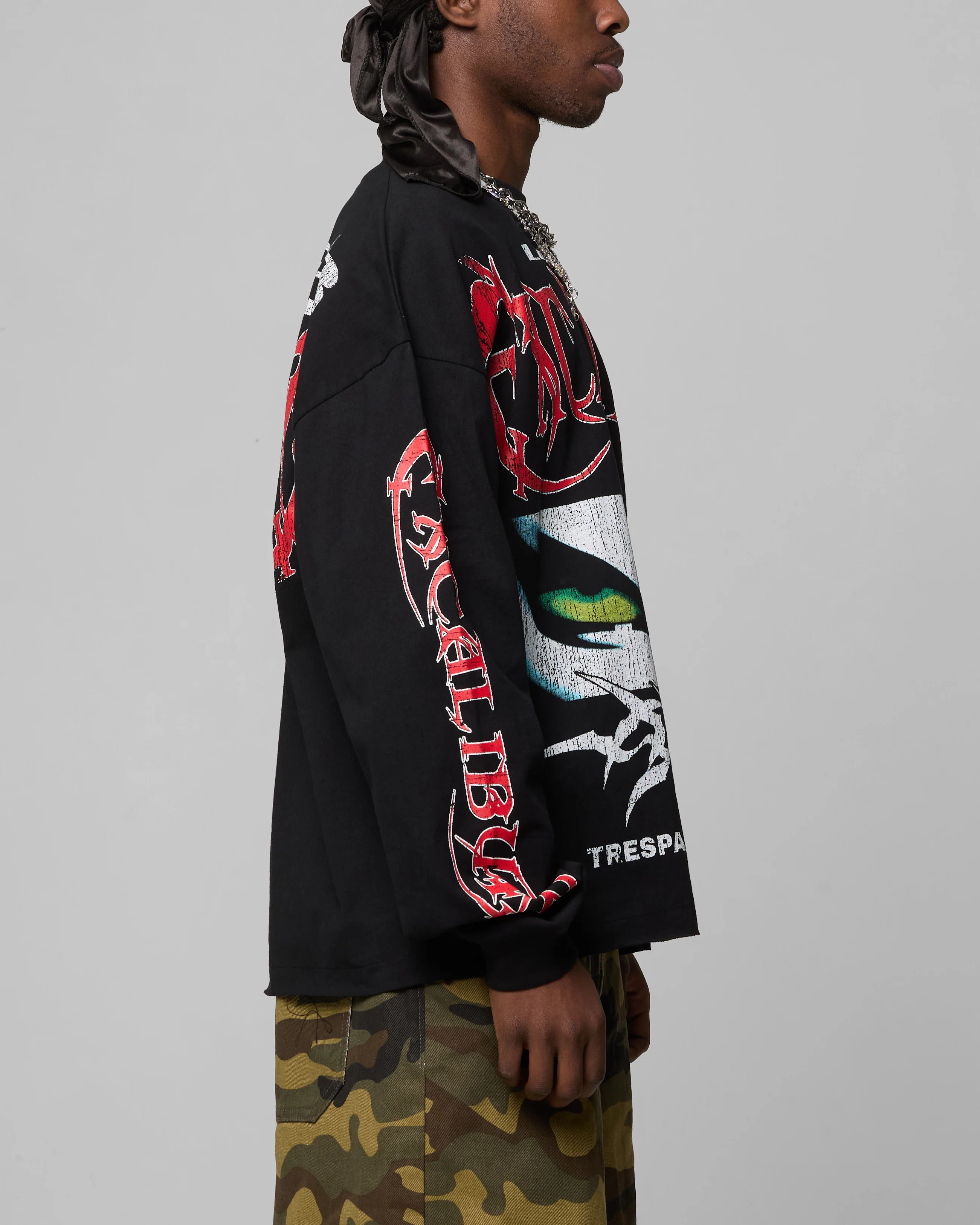 Trespass Long Sleeve T-Shirt Vintage Black - Image 4