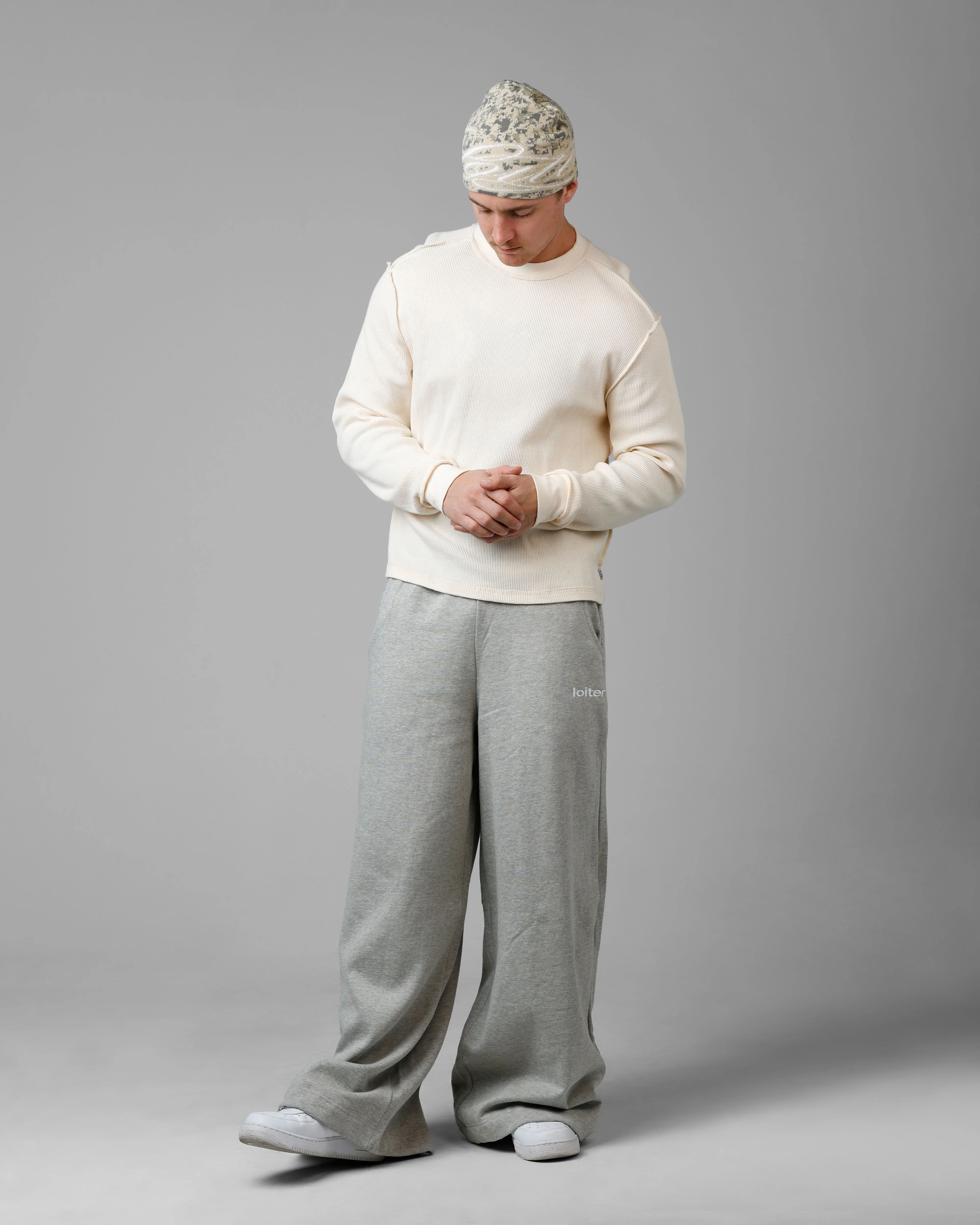 Loiter Ultra Hybrid Sweatpants Grey - Image 2